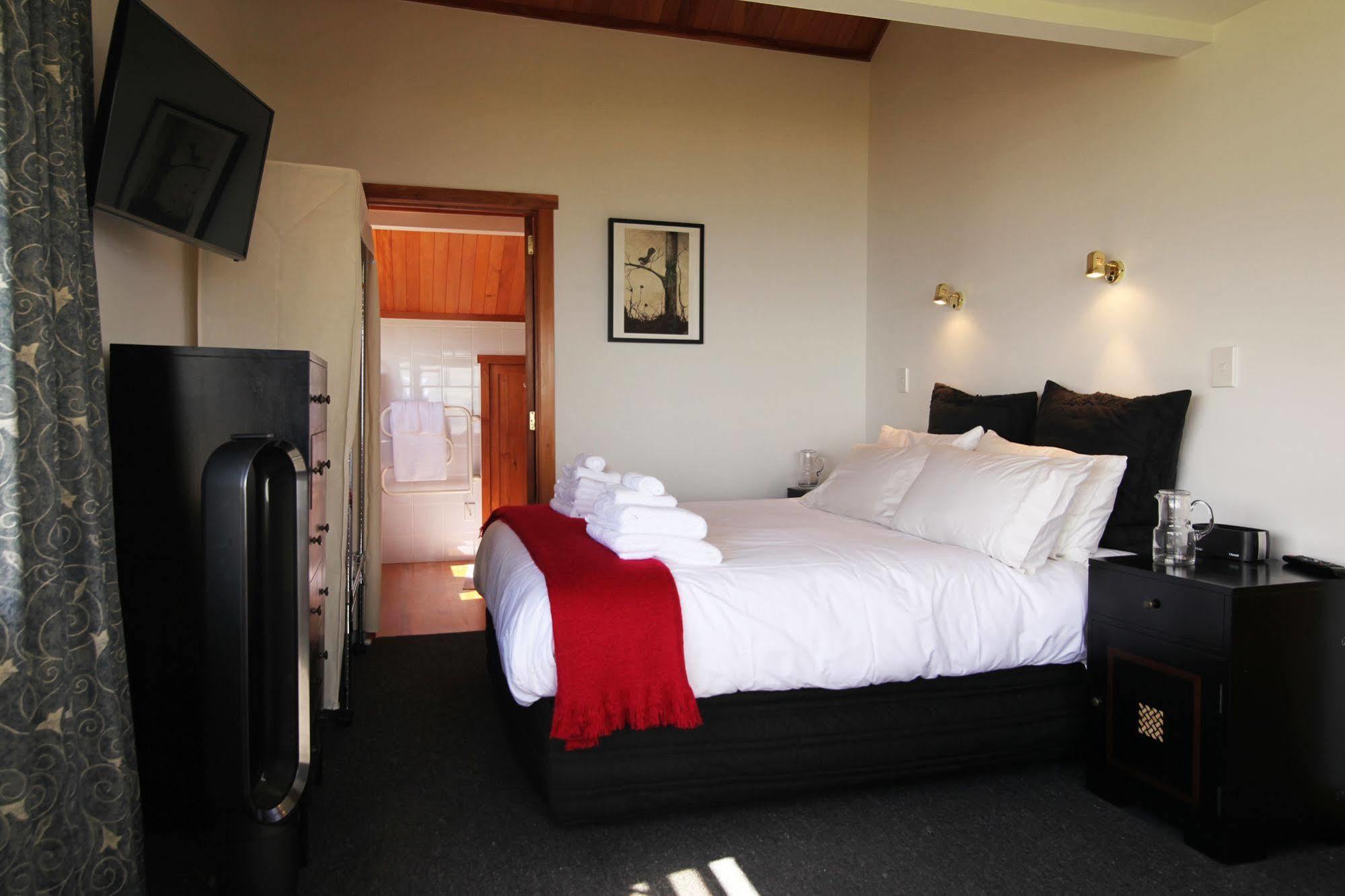 Te Puru Beach Lodge Exterior foto